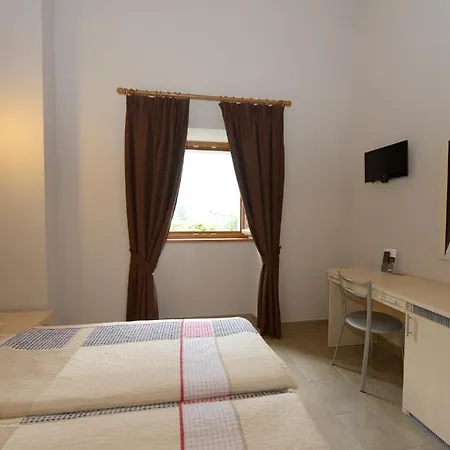 农家乐 阿勒普拉兹农家乐