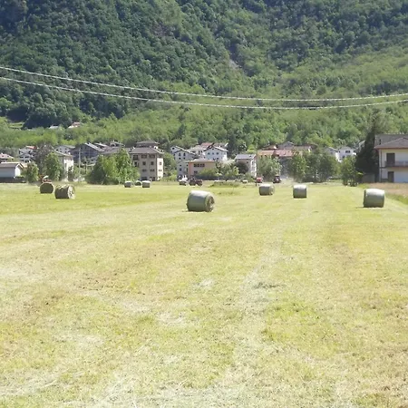 Al Palaz Farm stay Prata Camportaccio
